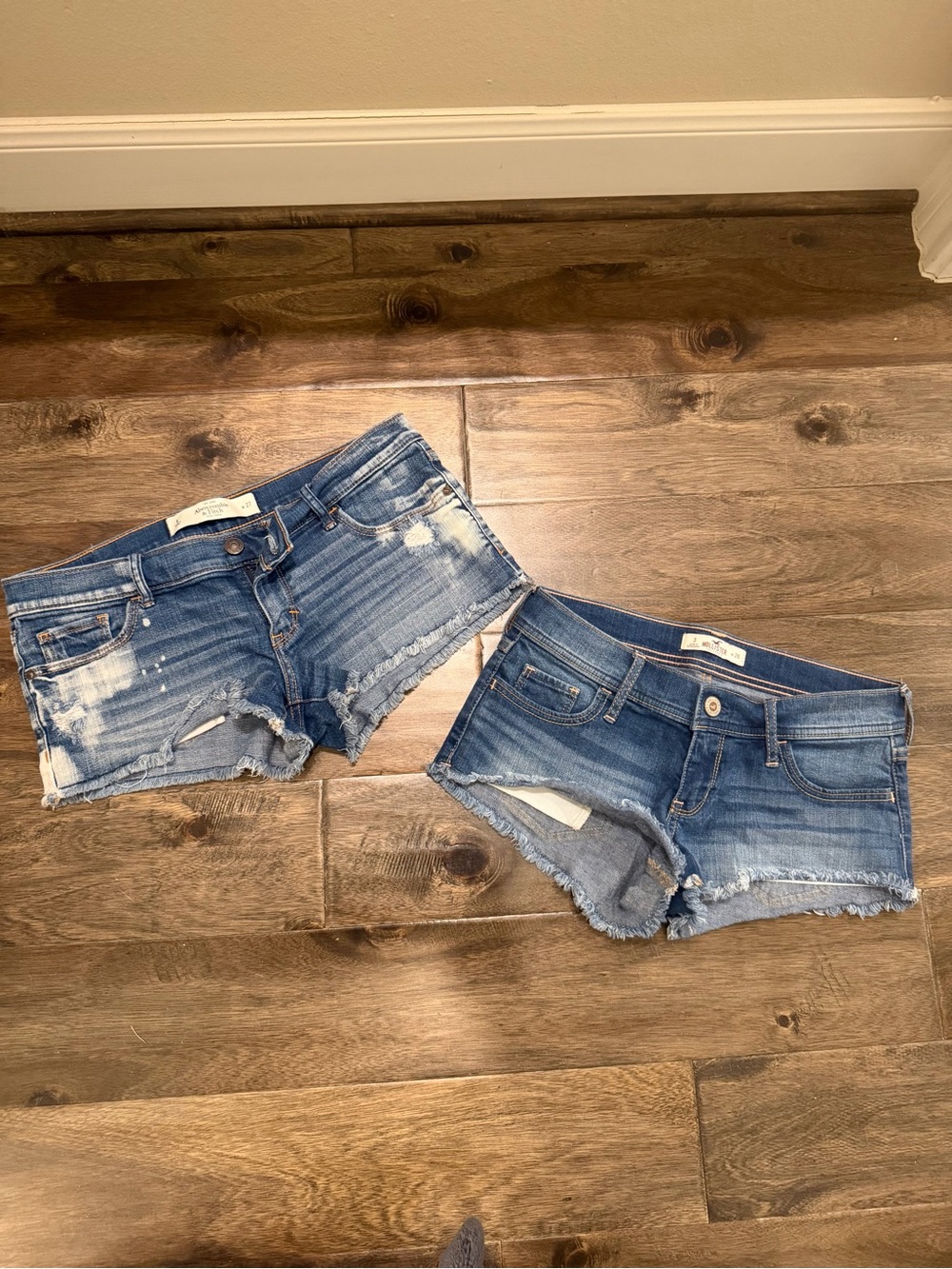 Jean short bundle 2 - Hollister (26)and A&F(27) Blue Distressed Jean shorts